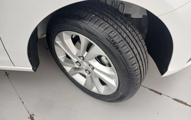 imagem-https://www.socarrao.com.br/sc-vehicle-images-prod/4428913/1792729488269-1_110713.jpg