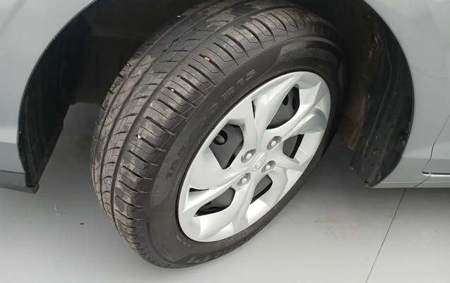 imagem-https://www.socarrao.com.br/sc-vehicle-images-prod/4428934/1792729512514-1_093920.jpg