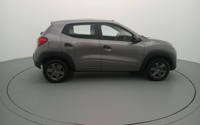imagem-https://www.socarrao.com.br/sc-vehicle-images-prod/4429109/1792729766366-1_043103.jpg