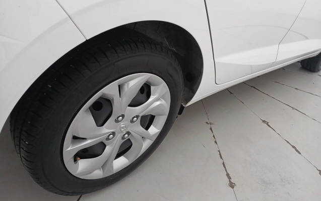 imagem-https://www.socarrao.com.br/sc-vehicle-images-prod/4429223/1792729887378-2_082800.jpg