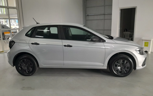 imagem-https://www.socarrao.com.br/sc-vehicle-images-prod/4429316/1792730148106-1_013333.jpg