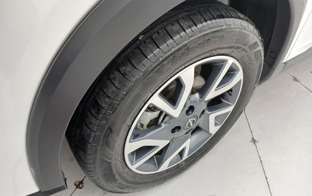 imagem-https://www.socarrao.com.br/sc-vehicle-images-prod/4429679/1792731092452-2_103353.jpg