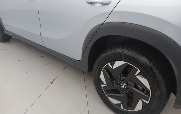 imagem-https://www.socarrao.com.br/sc-vehicle-images-prod/4430080/1792732388317-2_022531.jpg
