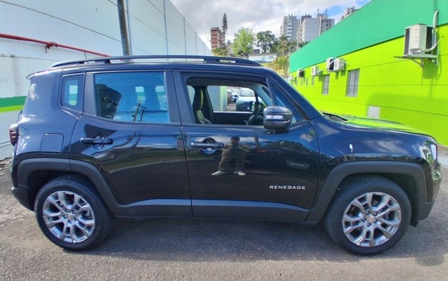 imagem-https://www.socarrao.com.br/sc-vehicle-images-prod/4430159/1792732449596-1_021733.jpg
