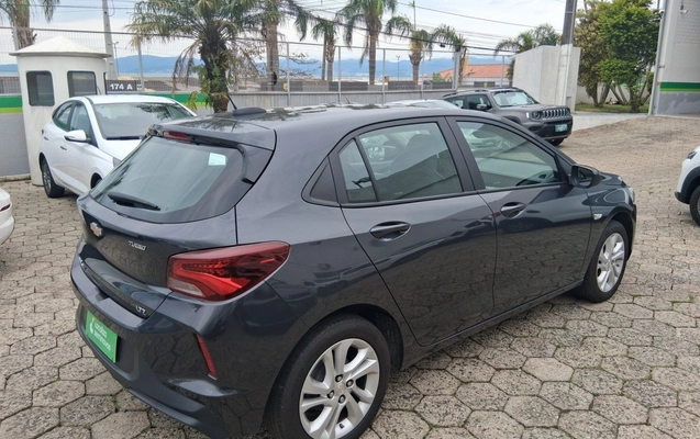 imagem-https://www.socarrao.com.br/sc-vehicle-images-prod/4430302/1792733430846-2_025123.jpg
