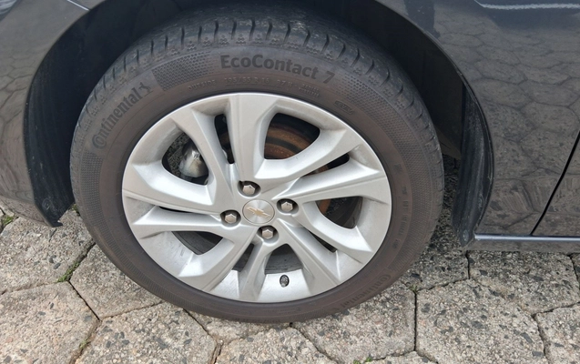 imagem-https://www.socarrao.com.br/sc-vehicle-images-prod/4430302/1792733430848-2_025126.jpg
