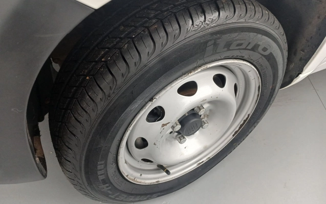 imagem-https://www.socarrao.com.br/sc-vehicle-images-prod/4430471/1792733724909-1_100035.jpg