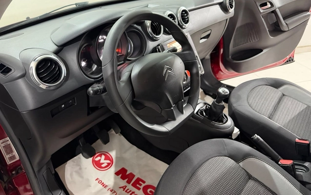 imagem-https://www.socarrao.com.br/sc-vehicle-images-prod/4430779/1792752377083-f911bab49b144b92b652610ff1ac86b7_1792701523930.jpg