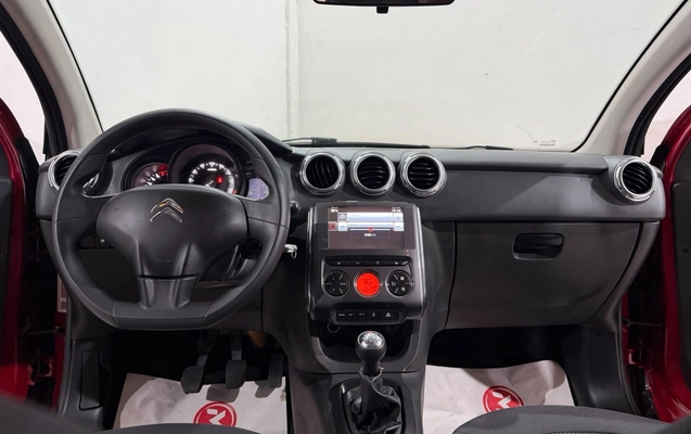 imagem-https://www.socarrao.com.br/sc-vehicle-images-prod/4430779/1792752377086-72086d252bd9477b8eaead36e56ddc95_1792701523940.jpg