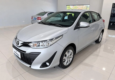 Toyota Yaris 2019 Prata — foto 1 de 3