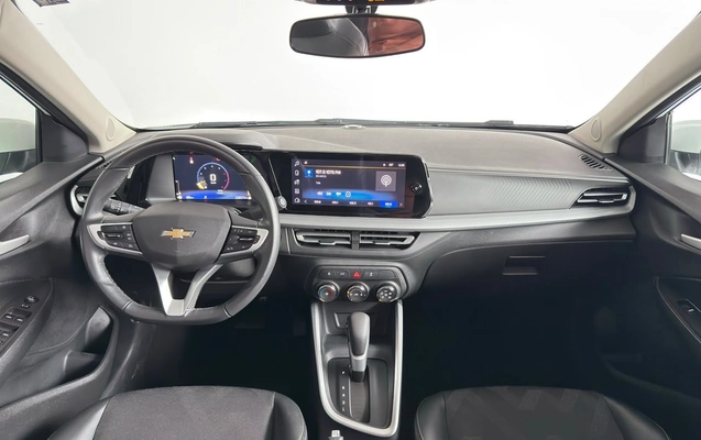 imagem-https://www.socarrao.com.br/sc-vehicle-images-prod/4430849/1792754162055-a2e0636acbed407eb63e25573996d10a_1792704363094.jpg