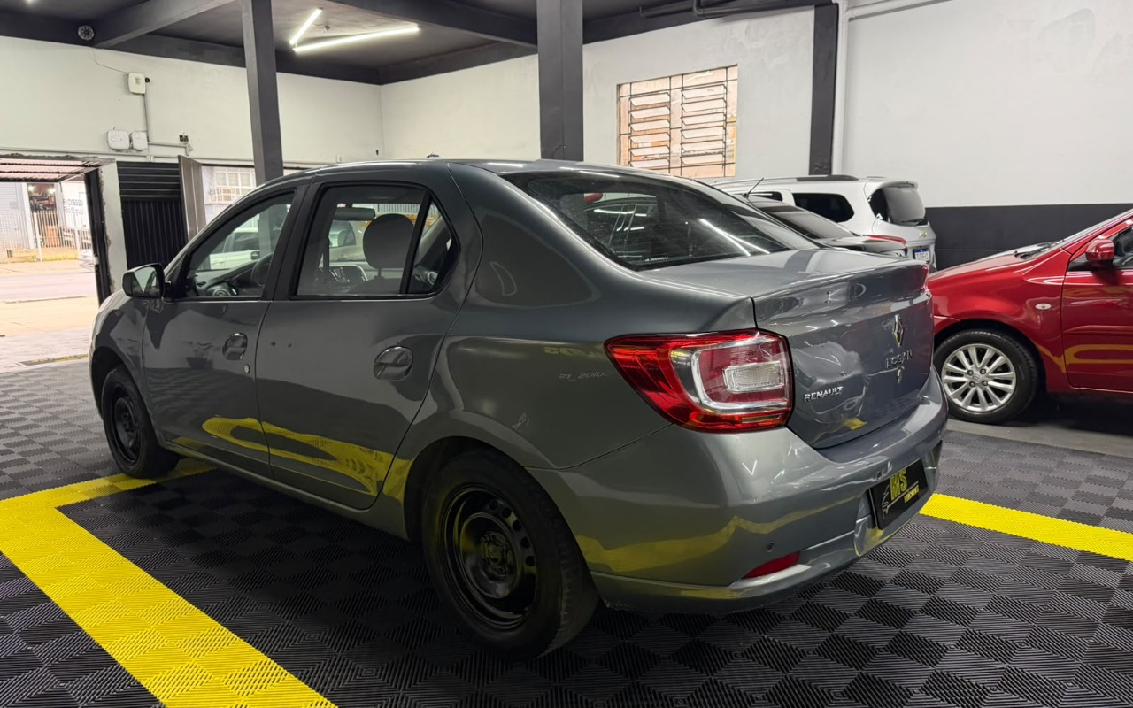 imagem-https://www.socarrao.com.br/sc-vehicle-images-prod/4430860/1792755837610-V2hhdHNBcHAgSW1hZ2UgMjAyNi0xMC0yMyBhdCAwOC40MC4xMC5qcGVn.jpeg
