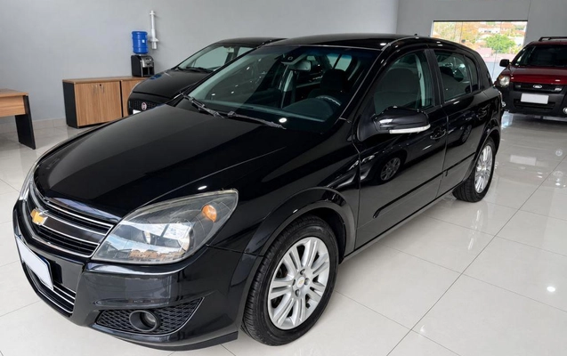imagem-https://www.socarrao.com.br/sc-vehicle-images-prod/4430861/1792755860810-1239139.jpg