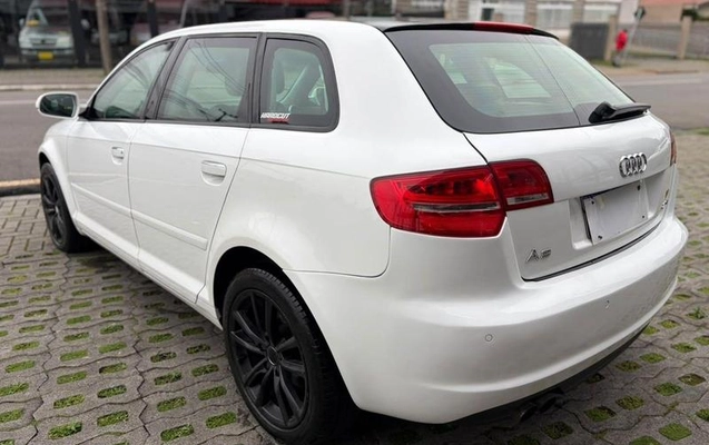 imagem-https://www.socarrao.com.br/sc-vehicle-images-prod/4430864/1792756001033-8468535_3_B_77d53b7a34.jpeg