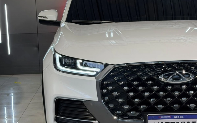 imagem-https://www.socarrao.com.br/sc-vehicle-images-prod/4430865/1792756210697-003_5d6b300bd68c98c999f5e6532586e3a9.jpg