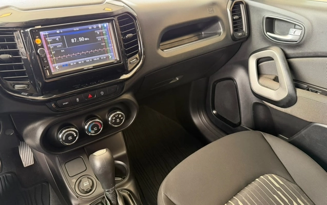 imagem-https://www.socarrao.com.br/sc-vehicle-images-prod/4430962/1792757511067-3_091129.jpg