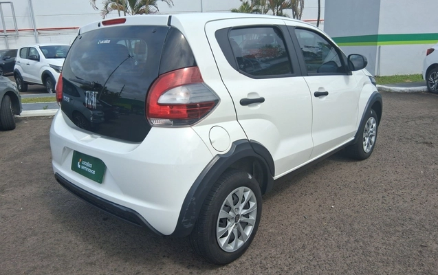 imagem-https://www.socarrao.com.br/sc-vehicle-images-prod/4430969/1792757579687-1_115735.jpg