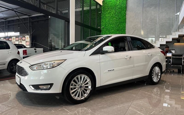 imagem-https://www.socarrao.com.br/sc-vehicle-images-prod/4430976/1792757618910-8563052_1_B_a16c207b85.jpeg