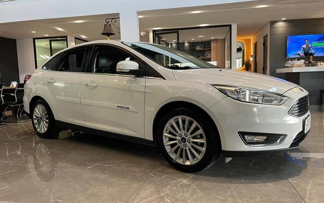 imagem-https://www.socarrao.com.br/sc-vehicle-images-prod/4430976/1792757618916-8563052_4_B_7c8e348a86.jpeg