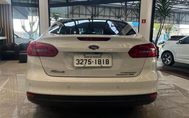 imagem-https://www.socarrao.com.br/sc-vehicle-images-prod/4430976/1792757618920-8563052_6_B_6ce36317cd.jpeg
