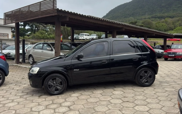 imagem-https://www.socarrao.com.br/sc-vehicle-images-prod/4430999/1792757715845-B0URscN09hKPUsvVBb55uVyRk4b3Yqak.jpg
