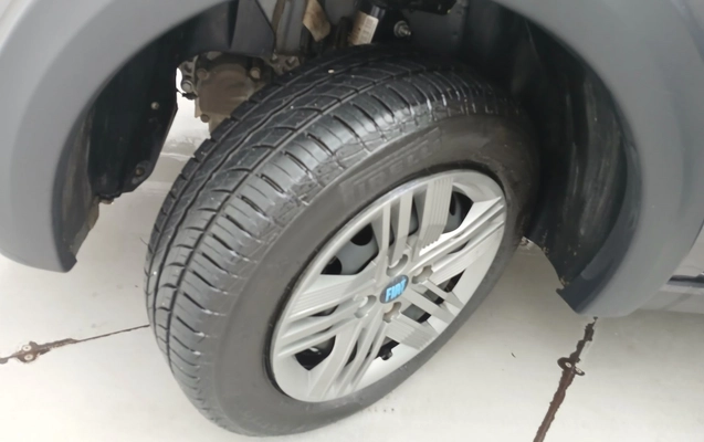 imagem-https://www.socarrao.com.br/sc-vehicle-images-prod/4431076/1792758011889-2_112435.jpg