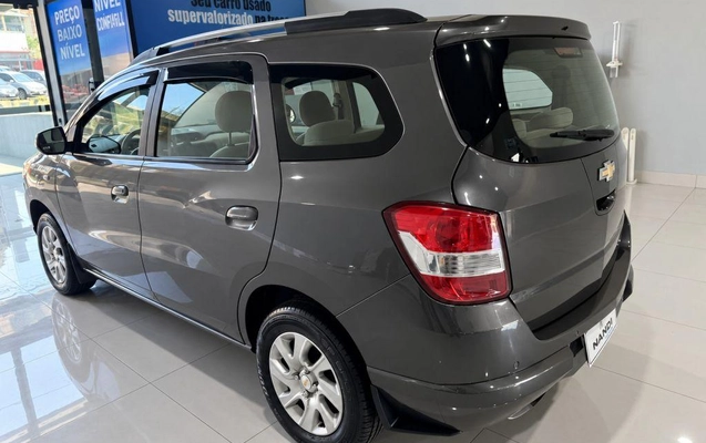 imagem-https://www.socarrao.com.br/sc-vehicle-images-prod/4431338/1792759299078-1238183.jpg