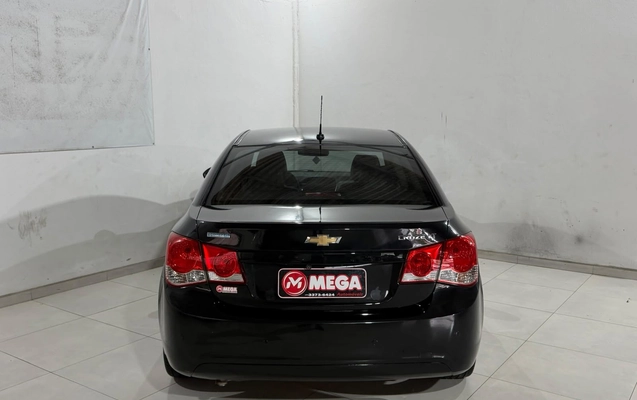 imagem-https://www.socarrao.com.br/sc-vehicle-images-prod/4431391/1792762142806-4db0494e3af94d6baca813d9a977a9ea_1792759773112.jpg
