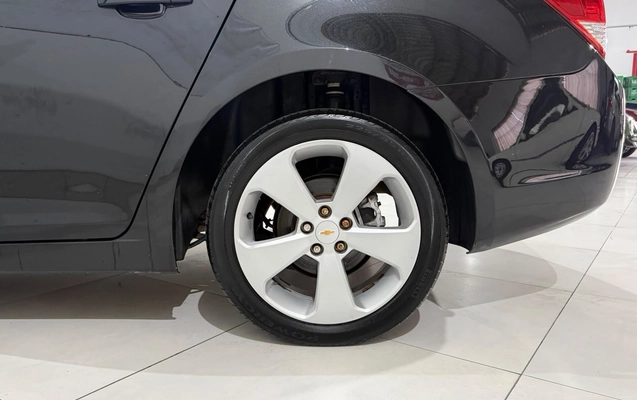 imagem-https://www.socarrao.com.br/sc-vehicle-images-prod/4431391/1792762142816-56884d7b85194eeabe61b46ff446a4c2_1792759773155.jpg