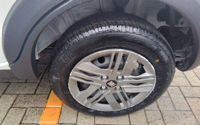 imagem-https://www.socarrao.com.br/sc-vehicle-images-prod/4431400/1792759963728-1_095241.jpg