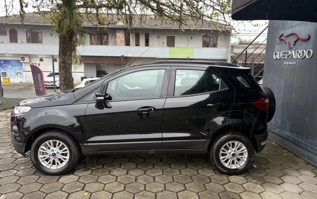 imagem-https://www.socarrao.com.br/sc-vehicle-images-prod/4431486/1792760457572-1_095520.jpg