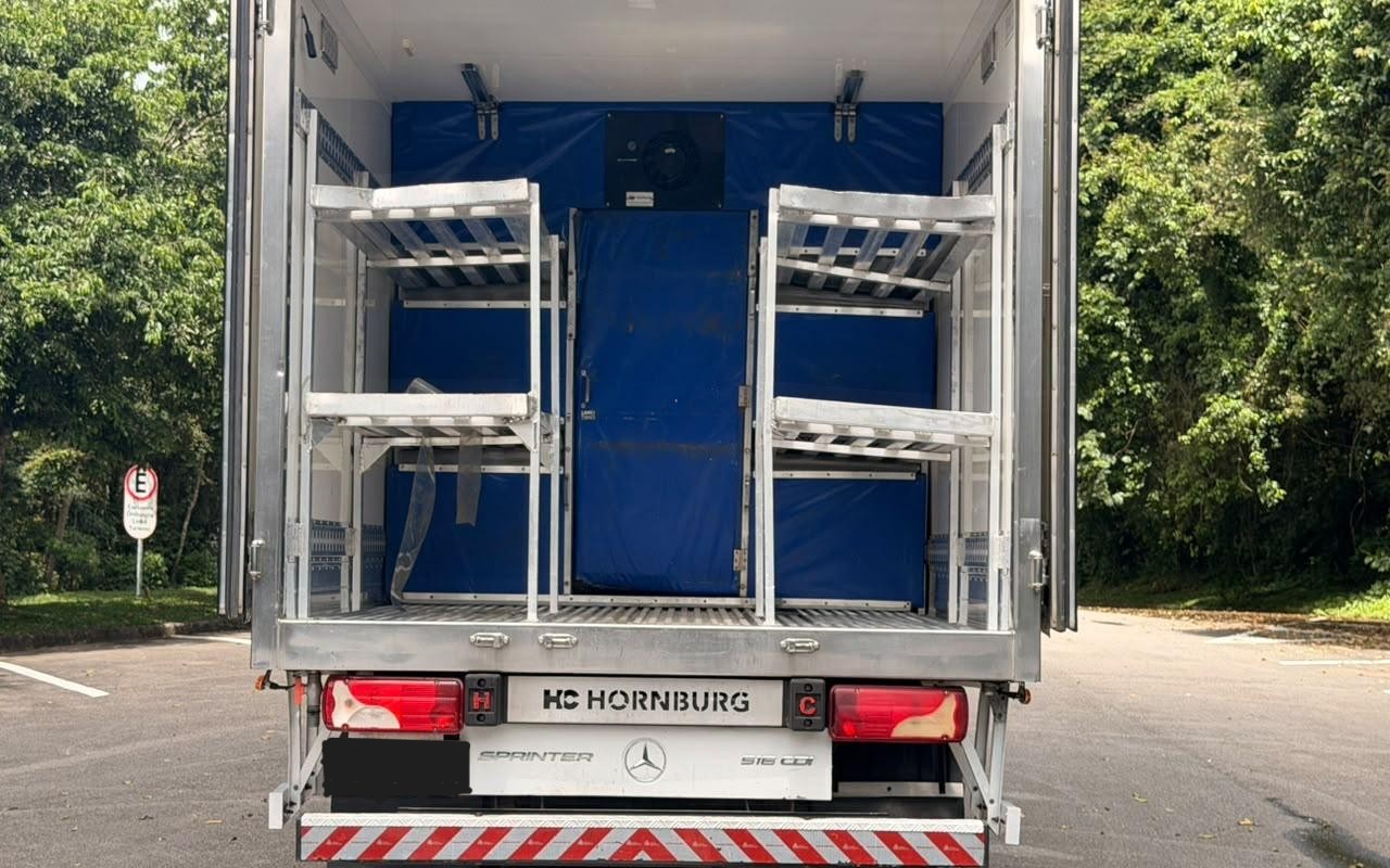 Mercedes-Benz Sprinter 2022 Branco — foto 1 de 3