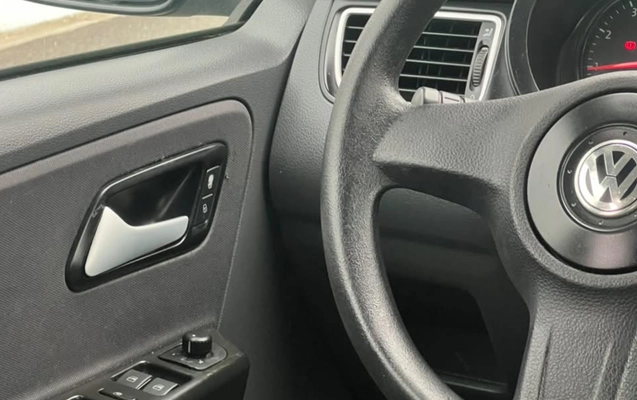 imagem-https://www.socarrao.com.br/sc-vehicle-images-prod/4431501/1792760635814-V2hhdHNBcHAgSW1hZ2UgMjAyNi0xMC0yMiBhdCAxNS4yNC41OC5qcGVn.jpeg
