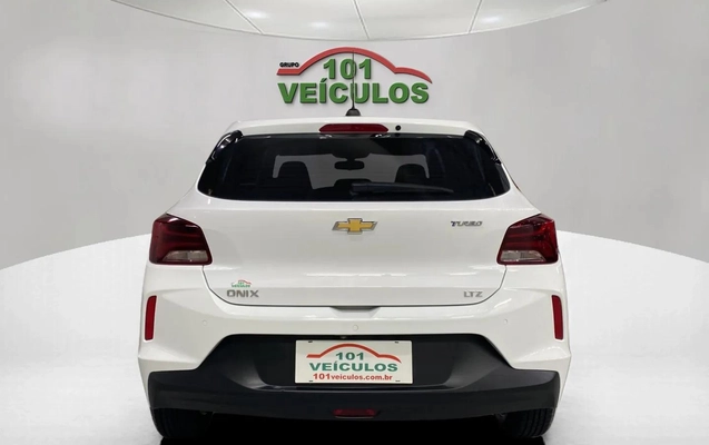 imagem-https://www.socarrao.com.br/sc-vehicle-images-prod/4431582/1792761272908-003_0df824a28e404803fd9a59c7bfd353d3.jpg