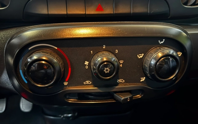 imagem-https://www.socarrao.com.br/sc-vehicle-images-prod/4431584/1792761304669-V2hhdHNBcHBfSW1hZ2VfMjAyNi0xMC0xNV9hdF8xNC4zNC4wM18oNilbMV0uanBlZw.jpeg