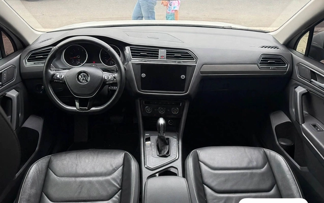 imagem-https://www.socarrao.com.br/sc-vehicle-images-prod/4431658/1792766646199-9518ac19-5286-435f-99e8-d3cb224e1892.jpg
