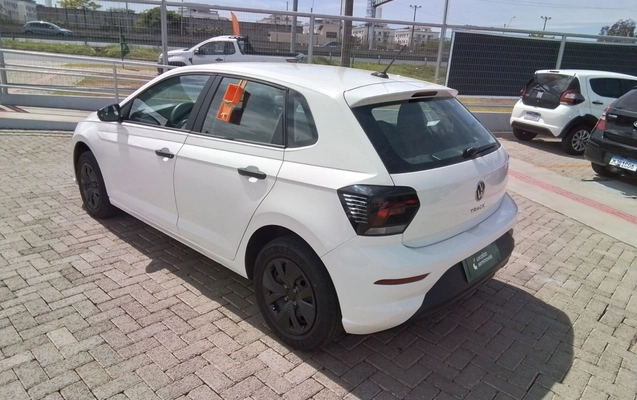 imagem-https://www.socarrao.com.br/sc-vehicle-images-prod/4431700/1792762127035-1_102844.jpg