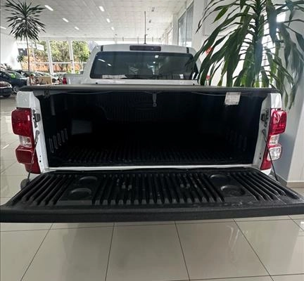imagem-https://www.socarrao.com.br/sc-vehicle-images-prod/4431742/1792762344805-33e81057-f1b1-4859-9b0f-6ba9f319e72c20261023102011.jpeg