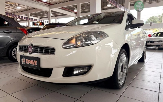 imagem-https://www.socarrao.com.br/sc-vehicle-images-prod/4431757/1792781668507-8584335_2_B_a294e750c9.jpeg