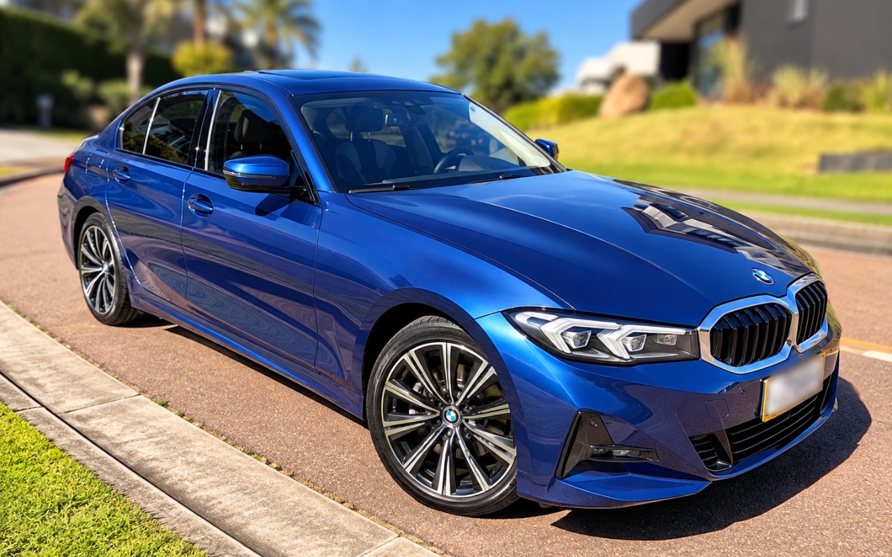 Bmw 320i 2023 Azul — foto 1 de 3