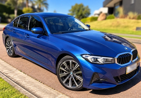 Bmw 320i 2023 Azul — foto 1 de 3