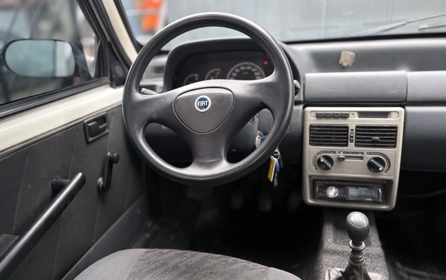 imagem-https://www.socarrao.com.br/sc-vehicle-images-prod/4431795/1792762666932-1_102956.jpg
