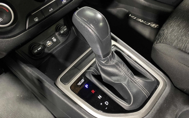 imagem-https://www.socarrao.com.br/sc-vehicle-images-prod/4431799/1792762702002-003_ce06a8a2f4430a48e610d9f225b3bbcd.jpg