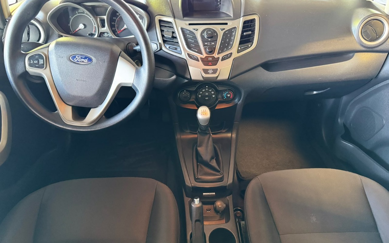 imagem-https://www.socarrao.com.br/sc-vehicle-images-prod/4431815/1792762947155-V2hhdHNBcHBfSW1hZ2VfMjAyNi0xMC0xOV9hdF8xNS4zNC40Nl8oNilbMV0uanBlZw.jpeg