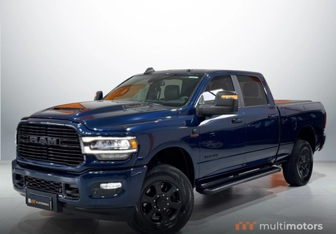 Ram 2500 2024 Azul — foto 1 de 3