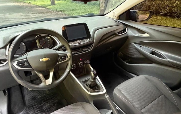 imagem-https://www.socarrao.com.br/sc-vehicle-images-prod/4431856/1792763111522-8587181_2_B_48dc0b16e4.jpeg