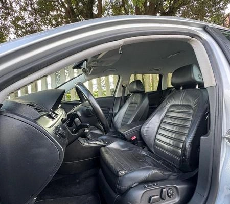 imagem-https://www.socarrao.com.br/sc-vehicle-images-prod/4431893/1792763365482-8588191_17_B_f94c9efa8c.jpeg
