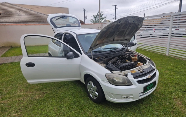 imagem-https://www.socarrao.com.br/sc-vehicle-images-prod/4431975/1792763976518-11_105901.jpg