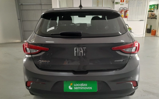 imagem-https://www.socarrao.com.br/sc-vehicle-images-prod/4431983/1792764017960-1_110012.jpg