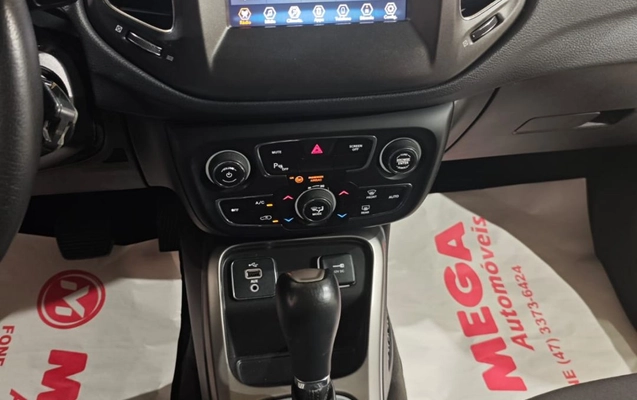 imagem-https://www.socarrao.com.br/sc-vehicle-images-prod/4432014/1792764241680-6f74c4d1922b493b91d0f91075e7485a_1792764197490.jpg